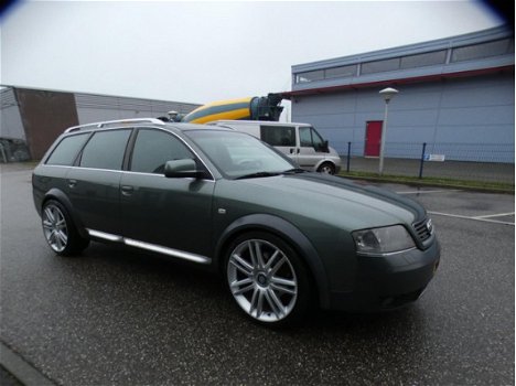 Audi Allroad quattro - 2.5 V6 TDI Exclusive / TREKHAAK AFNEEMBAAR / CLIMA / CRUISE - 1