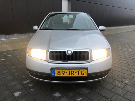 Skoda Fabia Combi - 1.4 Comfort - 1