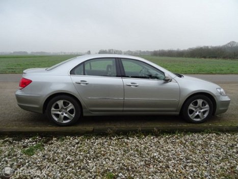 Honda Legend - 3.5 V6 4WS 295 pk - 1