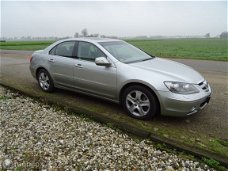 Honda Legend - 3.5 V6 4WS 295 pk