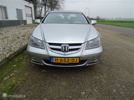 Honda Legend - 3.5 V6 4WS 295 pk - 1