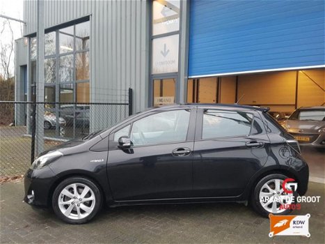 Toyota Yaris - 1.5 Full Hybrid Clima Cruise Keyless Cam - 1