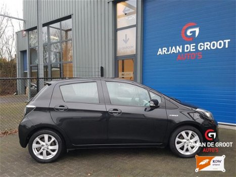 Toyota Yaris - 1.5 Full Hybrid Clima Cruise Keyless Cam - 1