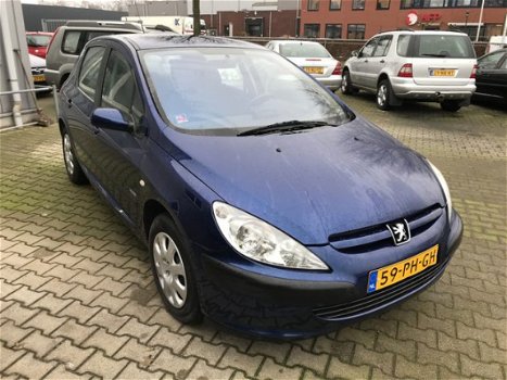 Peugeot 307 - 1.6-16V Navtech - 1