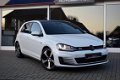 Volkswagen Golf - 2.0 TSI GTI DSG Xenon Discover Pro Navigatie Leer - 1 - Thumbnail