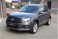 Volkswagen Tiguan - 1.4 TSI R-Line Edition Carplay Navigatie - 1 - Thumbnail