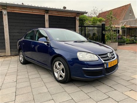 Volkswagen Jetta - 1.6 Comfortline NAP/APK/AIRCO - 1