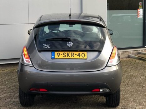 Lancia Y(psilon) - TwinAir Turbo Silver + - 1