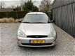 Ford Focus - 1.4-16V Ambiente | Airco | Schuif-/kanteldak | Achteruitrijcamera | Trekhaak | APK tot - 1 - Thumbnail