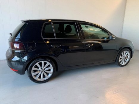 Volkswagen Golf - 2.0 TDI R-Line Edition Xenon Navigatie Climate Stoelverwarming - 1