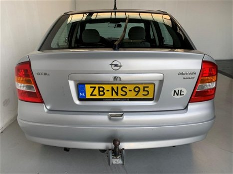 Opel Astra - 1.6-16V Club met 132.643km Origineel - 1