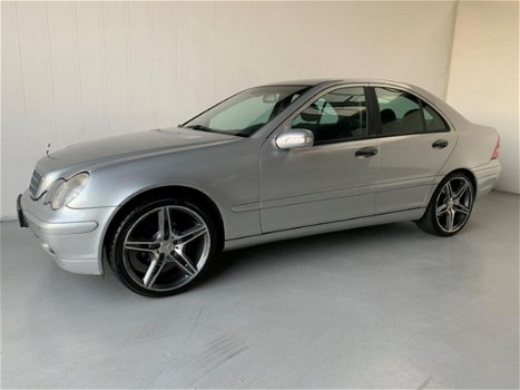 Mercedes-Benz C-klasse - 180 Elegance Climate+Cruise control Trekhaak 18' velgen - 1