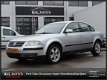 Volkswagen Passat - 2.0 Trendline - 1 - Thumbnail