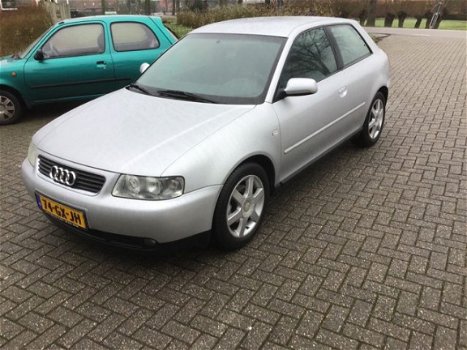 Audi A3 - 1.8 5V ATTRACTION - 1