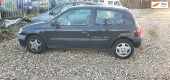 Renault Clio - 1.2 RN - 1