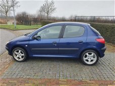 Peugeot 206 - 1.4 XT