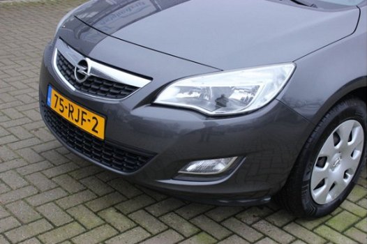 Opel Astra Sports Tourer - 1.4 Edition/ Airco/Cruise - 1