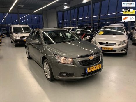 Chevrolet Cruze - 1.8 LTZ 75dkm, pdc, navi - 1