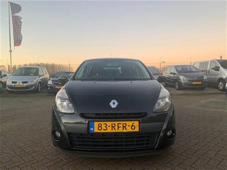 Renault Clio - 1.5 dCi Parisienne - 1