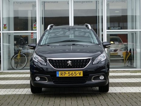 Peugeot 2008 - 1.2 PureTech 82pk Blue Lion | NAVIGATIE | PANORAMA | AIRCO | AUTOMAAT - 1