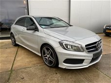 Mercedes-Benz A-klasse - A 180 AMG-Pakket Night Edition NAVi Xeno