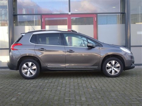 Peugeot 2008 - 1.2 PureTech 82pk Allure | NAVI | PANO | CLIMATE | - 1