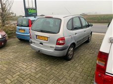 Renault Scénic - 1.6-16V RXE zo meenemen