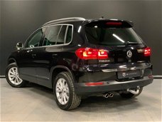 Volkswagen Tiguan - 2.0 TSI Sport&Style 4Motion , Pano, Led/Xenon, Cam, Cruise, Trekhaak, Keyless