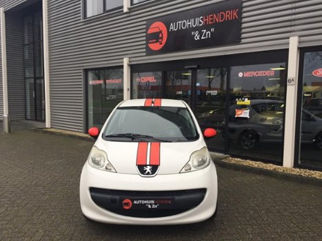 Peugeot 107 - 1.0 12v Street-racing 1e eigenaar, vol optie, s, airco, toereteller, elec pakket, cd, - 1