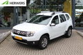 Dacia Duster - TCe 125 4x2 Lauréate / Navi / Airco / Trekhaak - 1 - Thumbnail