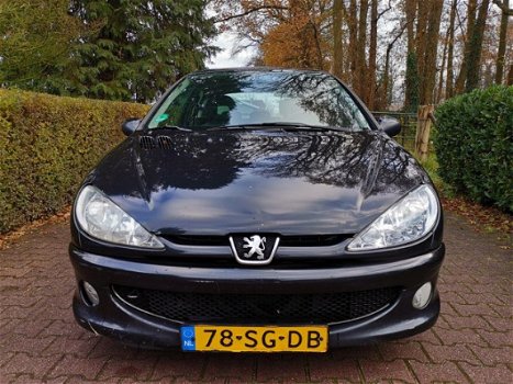 Peugeot 206 - 1.4 HDi Air-line | APK 01-2021 - 1