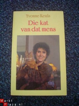 Die kat van dat mens door Yvonne Keuls - 1