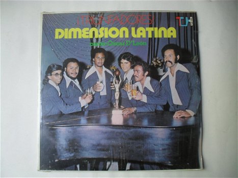 Dimension Latina Cantan Oscar D'Leon Y Wladimir - 1