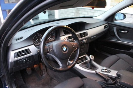 BMW 3-serie Touring - 318i - 1