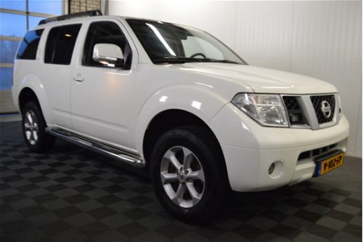 Nissan Pathfinder - 2.5 SE + 4x4 + trekhaak + Navi - 1