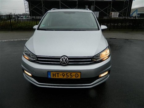 Volkswagen Touran - 1.6 TDI SCR Highline 7p AUTOMAAT 7-PERSOONS - 1