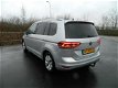 Volkswagen Touran - 1.6 TDI SCR Highline 7p AUTOMAAT 7-PERSOONS - 1 - Thumbnail