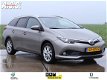 Toyota Auris - 1.8 Hybride AUTOMAAT Xenon Navi+Camera - 1 - Thumbnail