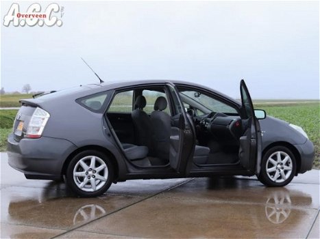 Toyota Prius - 1.5 VVT-i HYBRIDE AUTOMAAT ECC Cr.Control - 1