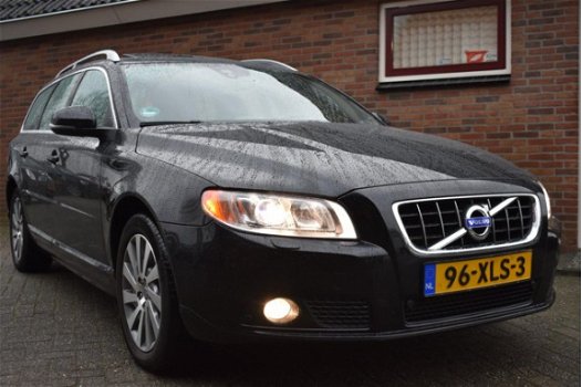 Volvo V70 - 2.0 D3 Limited Edition '12 Leder Xenon Navi - 1