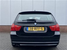 BMW 3-serie Touring - 318i Corporate Lease Luxury Line | Trekhaak | Xenon