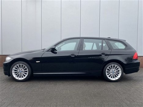 BMW 3-serie Touring - 318i Corporate Lease Luxury Line | Trekhaak | Xenon - 1