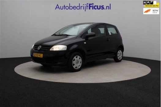 Volkswagen Fox - 1.2 Trendline DEALER ONDERHOUDEN MET NAP - 1