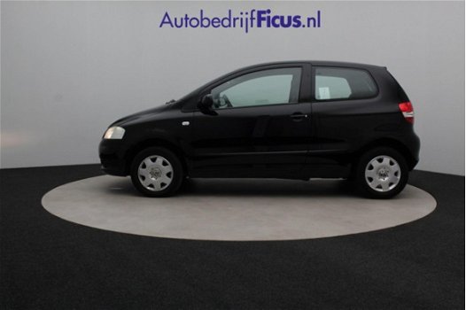 Volkswagen Fox - 1.2 Trendline DEALER ONDERHOUDEN MET NAP - 1