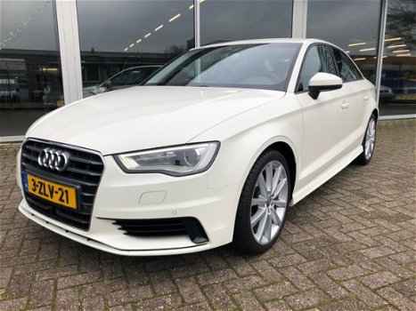 Audi A3 Limousine - 1.6 TDI 110pk Pro Line + - 1