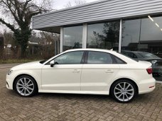 Audi A3 Limousine - 1.6 TDI 110pk Pro Line +