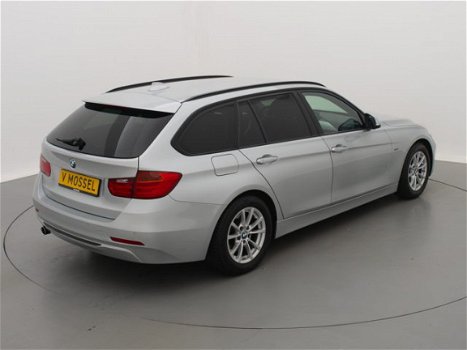 BMW 3-serie Touring - Sport (PDC/NAVI/XENON/TREKHAAK/CLIMA) - 1