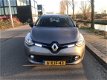 Renault Clio Estate - TCe 90pk Expression Navig., Airco, Cruise, Trekhaak, Lichtm. velg - 1 - Thumbnail