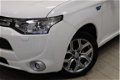 Mitsubishi Outlander - 2.0 PHEV Executive Edition - 1 - Thumbnail