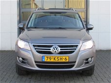 Volkswagen Tiguan - 2.0 TSI Sport&Style 4Motion